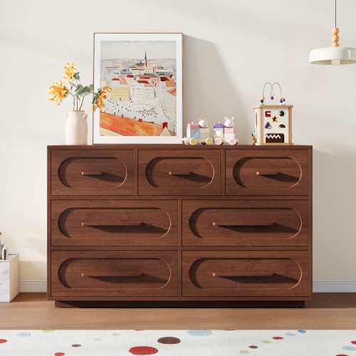 47" 7 Drawer Dresser for Bedroom, Walnut