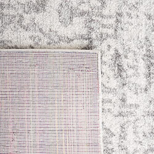 SAFAVIEH Madison Area Rug 6'7"x9'2", Silver & Ivory MAD603G