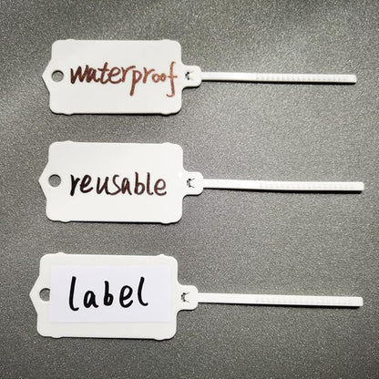 100pcs Reusable Blank Plastic Tags Ties Key Tags 1.45"*2.48" Serrated Tension Sealing Strap with Large Label Plastic Tie Mark Label Waterproof Hang Sign Write on Tag (White, 100pcs)