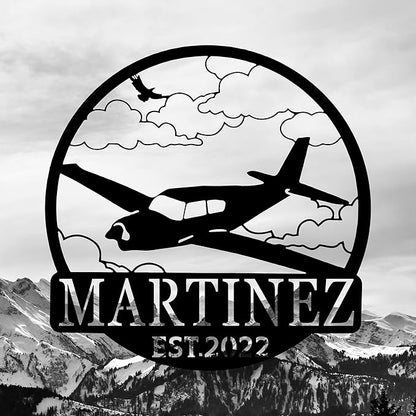 Personalized Metal Airplane Wall Art, Airplane Name Sign, Customized Pilot Name Sign, Airplane Hangar Sign Decor, Aviation Home Office Decor, Large Outdoor Decor, Pilot Gifts, Aircraft Lovers Gift